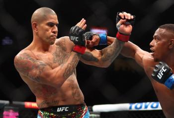 Alex Pereira écarte tout passage en boxe anglaise : « C'est quasiment impossible »