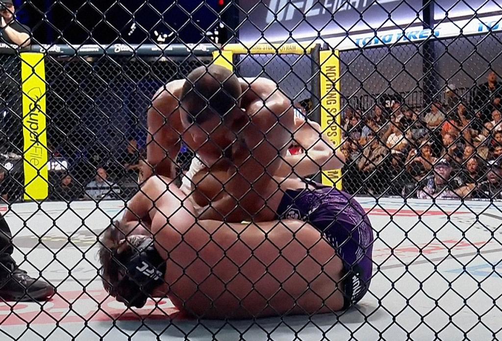 UFC Fight Night 290 : Julius Walker bat Gerald Meerschaert par TKO au deuxième round