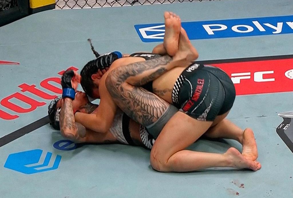 UFC Fight Night 290 : Loopy Godinez renoue avec la victoire en dominant Ketlen Souza à la décision