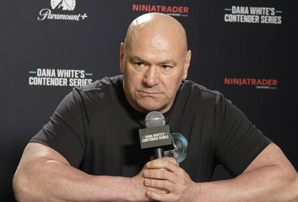 Dana White recadre Sean Strickland sur son salaire : « Il a signé un nouveau contrat en mai »