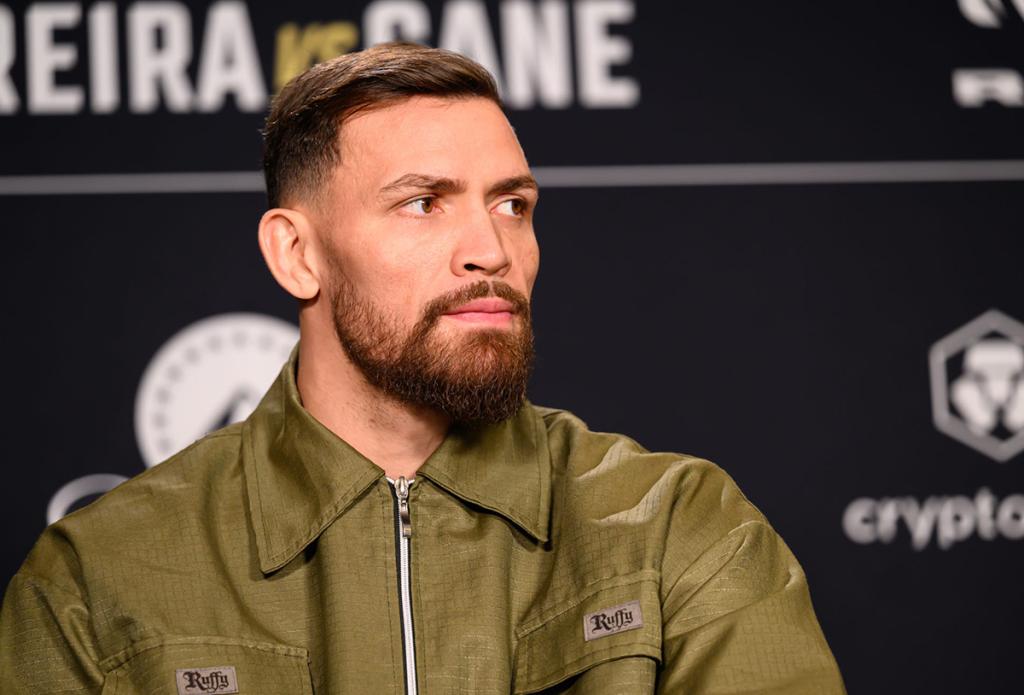 Mauricio Ruffy annonce son retour imminent à l'UFC « Des nouvelles arrivent »