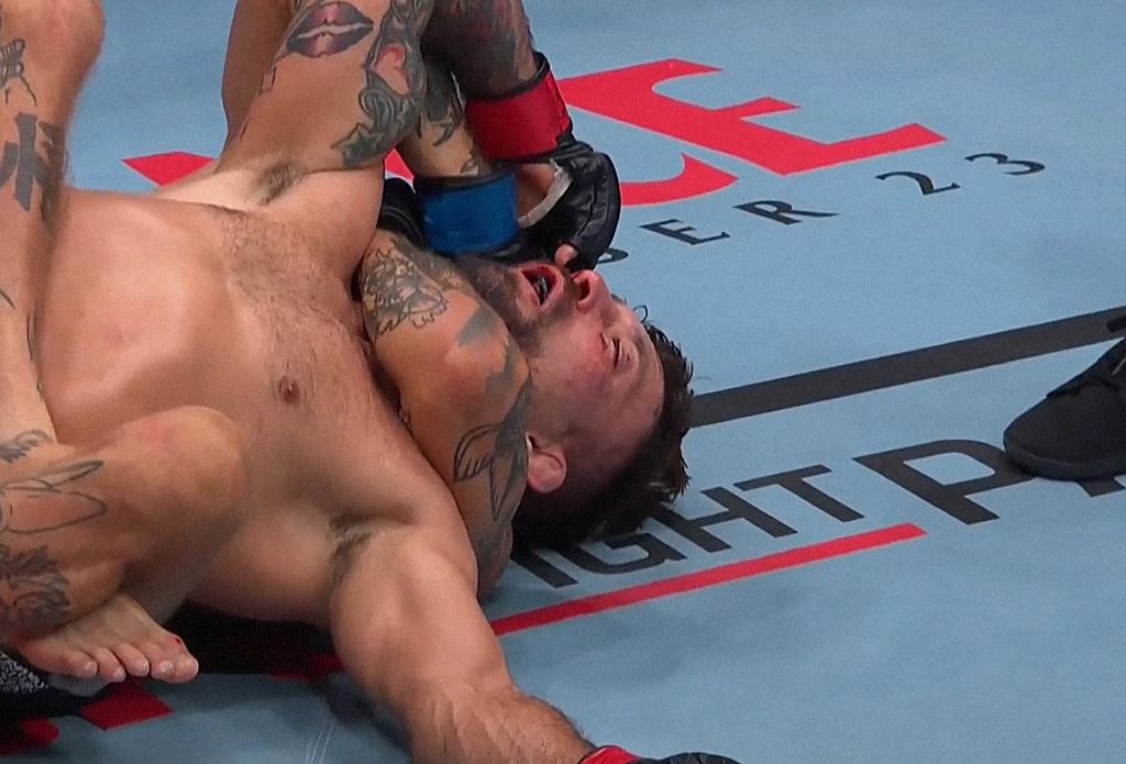 UFC Fight Night 291 : De retour après quatre ans d'absence, Steven Koslow soumet Chad Anheliger au troisième round