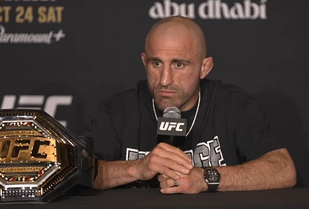 UFC 333 : Alexander Volkanovski confiant « Movsar Evloev est un grand lutteur, mais ça ne suffira pas face à moi »
