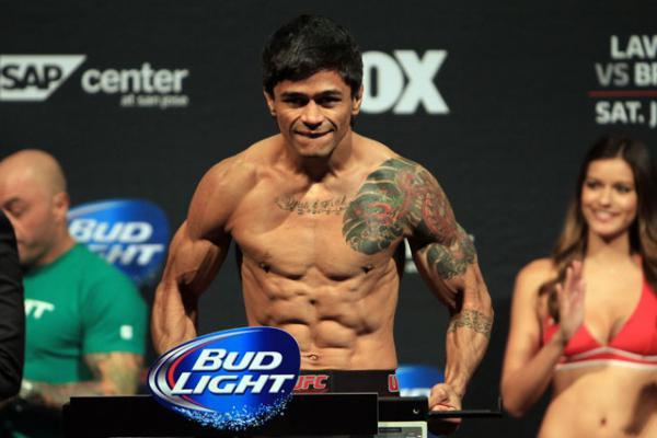 UFC 191 - André Fili forfait