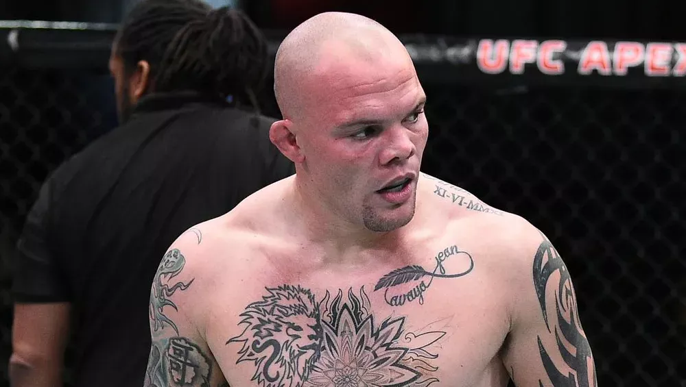 UFC ON ESPN+ 83 - Anthony Smith 