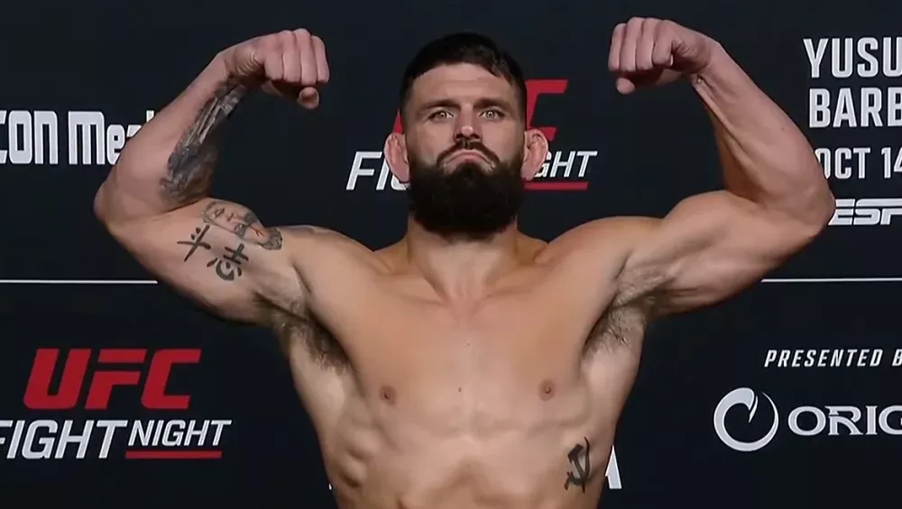 UFC on ESPN+ 88 - Andre Petroski