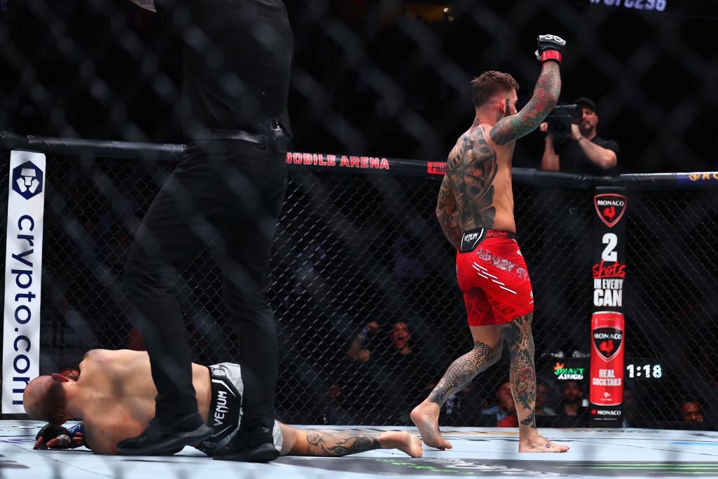 Cody Garbrandt assomme Brian Kelleher à 3:42 du premier round | UFC 296