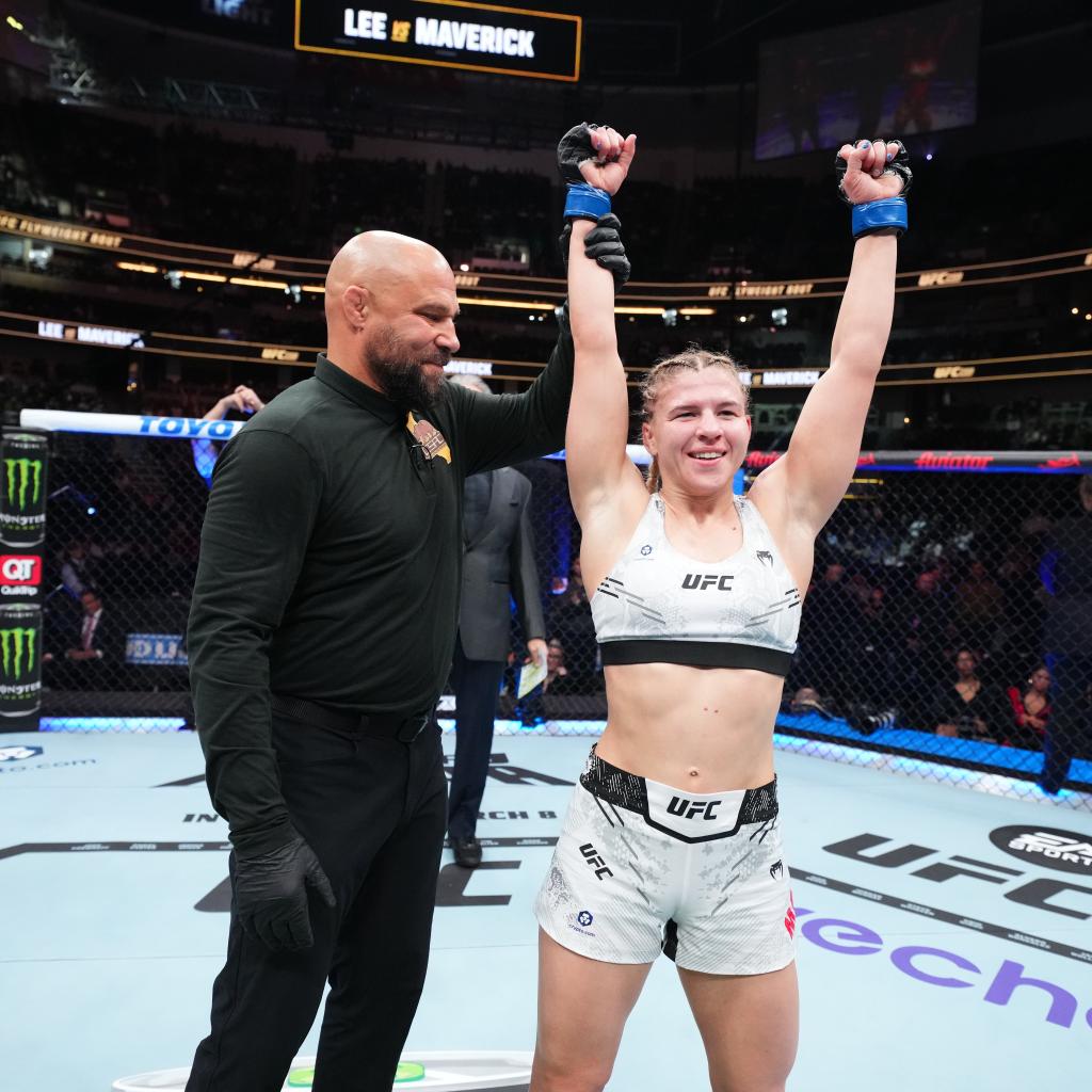 Succès décisif pour Miranda Maverick contre Andrea Lee à l'UFC 298