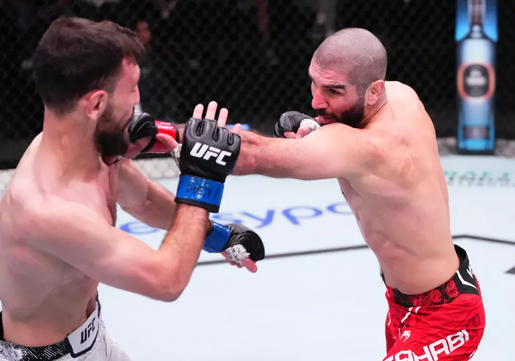 Aiemann Zahabi maintient sa série de victoires : Une performance impressionnante contre Javid Basharat | UFC on ESPN+ 96