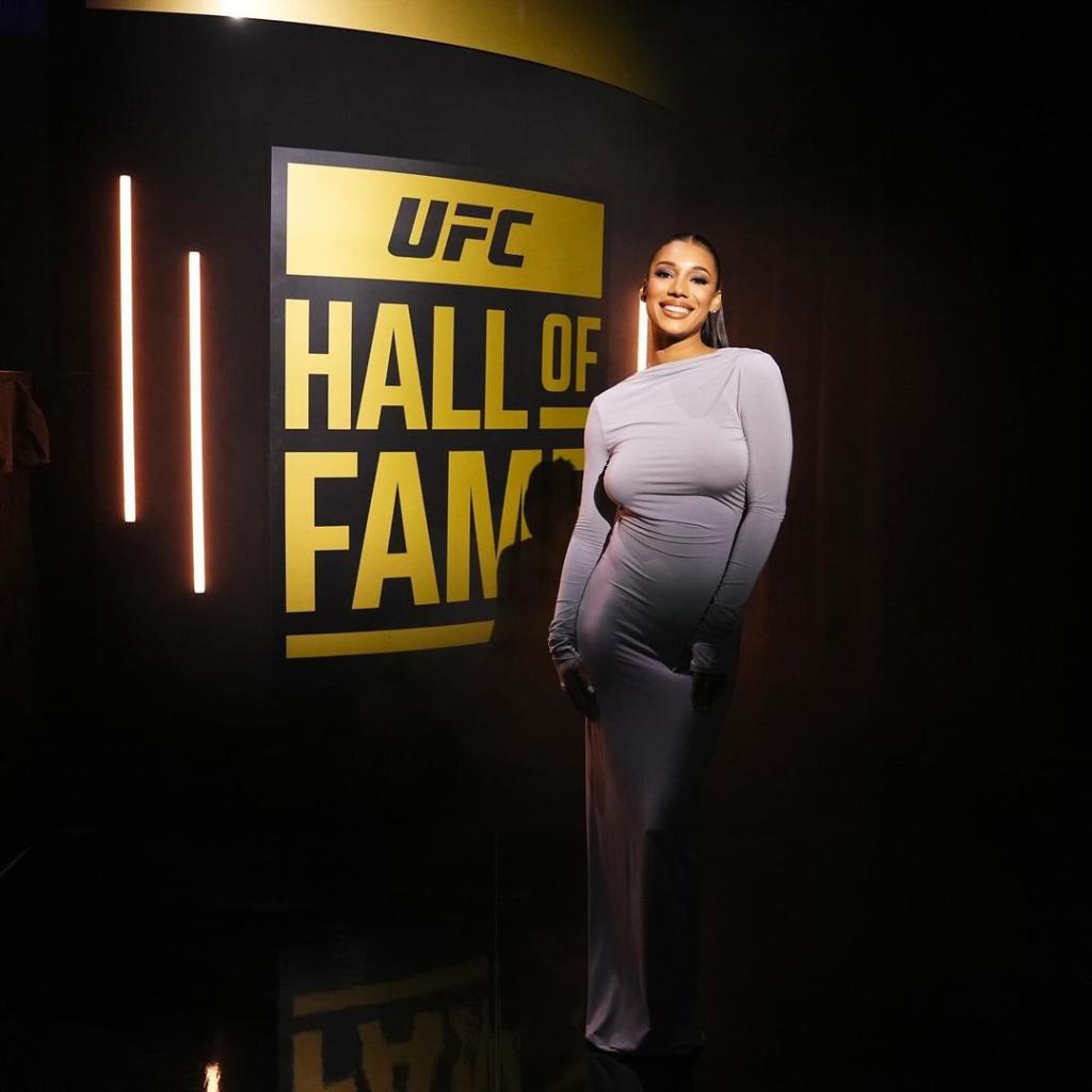 UFC Hall of Fame - Class of 2024 : Brookliyn wren