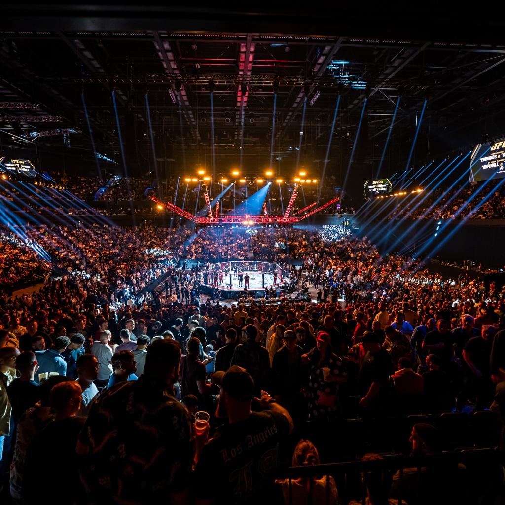 UFC 304 - Photos | Manchester