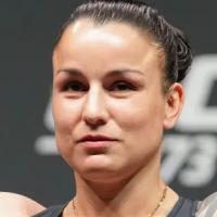 Raquel Pennington Rocky