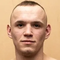 Aleksandr Bezkorovainiy Flying Knee