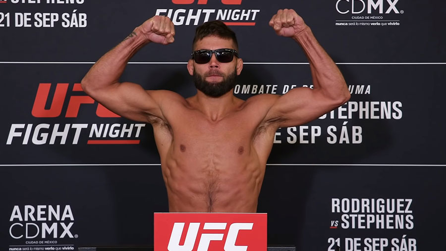 Yair Rodriguez contre Jeremy Stephens