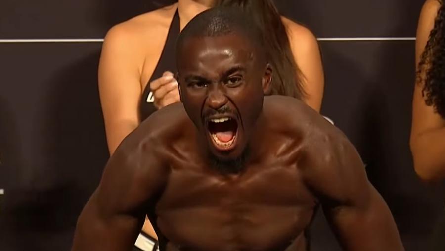 UFC Paris - William Gomis contre Jarno Errens