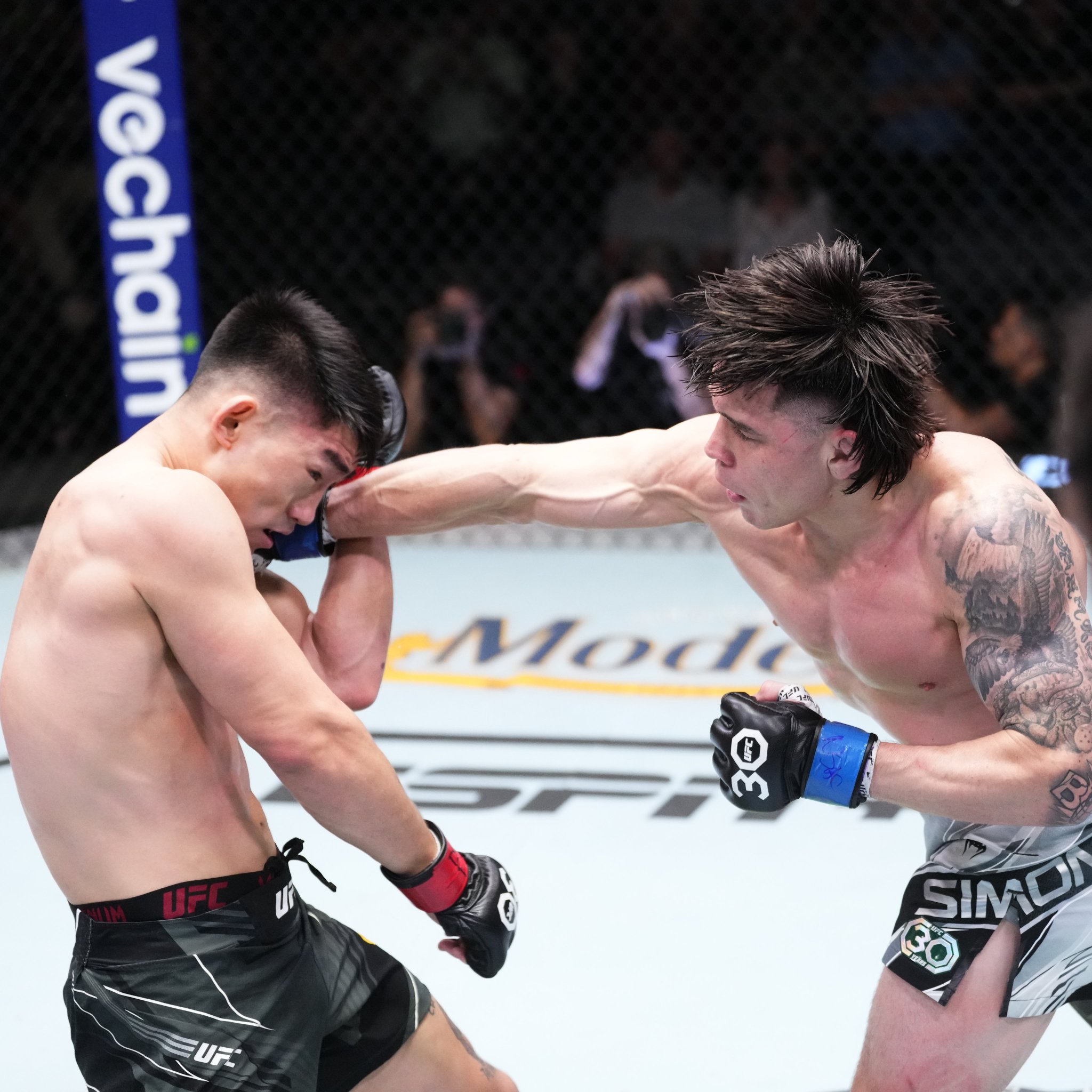 UFC on ESPN+ 81 - Yadong Song vs Ricky Simon