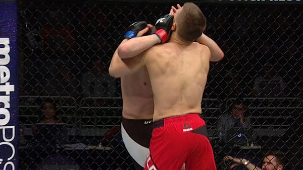 Joe Lauzon contre Marcin Held