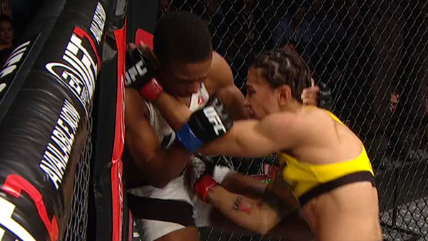 Jessica Andrade contre Angela Hill