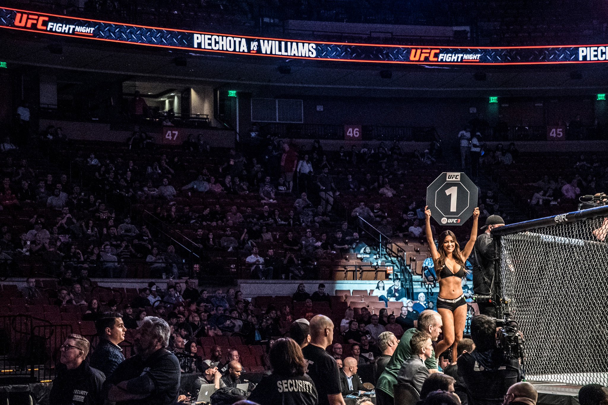 UFC Austin - Octagon Girls