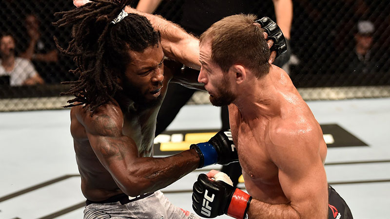 Mairbek Taisumov contre Desmond Green