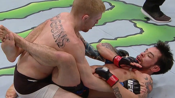 Justin Scoggins contre Ray Borg