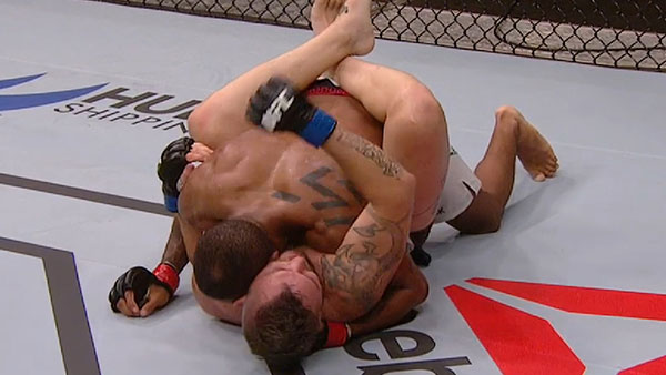 Alan Patrick Silva Alves contre Damien Brown