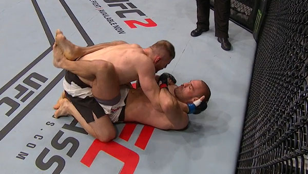 Jan Blachowicz contre Igor Pokrajac