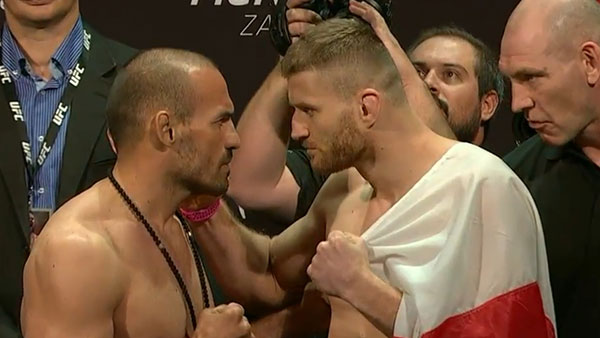 Jan Blachowicz contre Igor Pokrajac