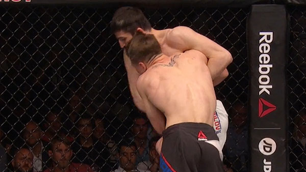 Rustam Khabilov contre Chris Wade