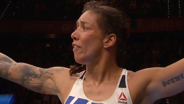 Germaine de Randamie contre Anna Elmose