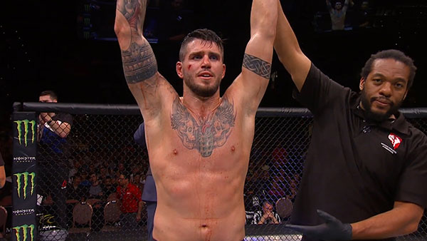 Chris Camozzi contre Vitor Miranda