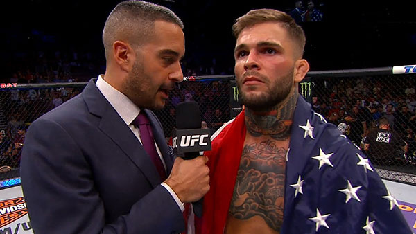 Thomas Almeida contre Cody Garbrandt