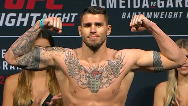 Chris Camozzi contre Vitor Miranda