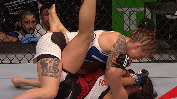 Valerie Letourneau contre Joanne Calderwood