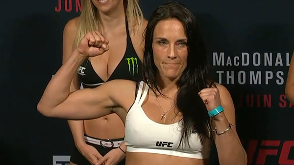 Valerie Letourneau contre Joanne Calderwood