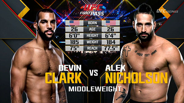 Devin Clark contre Alex Nicholson