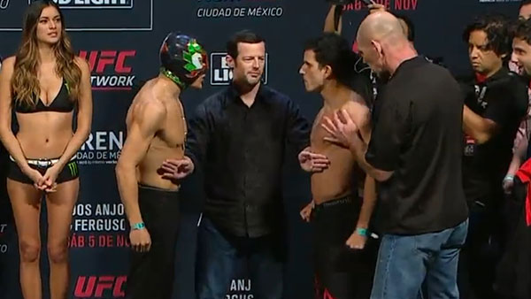 Erik Perez contre Felipe Arantes