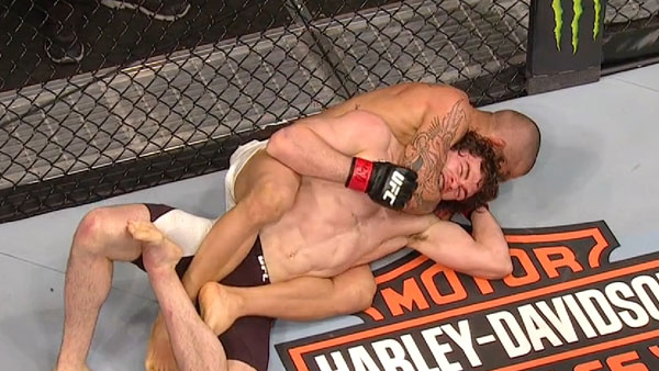 Olivier Aubin-Mercier contre Carlos Diego Ferreira