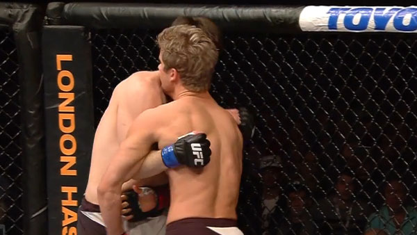 Sage Northcutt contre Bryan Barberena