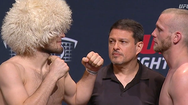 Khabib Nurmagomedov contre Darrell Horcher