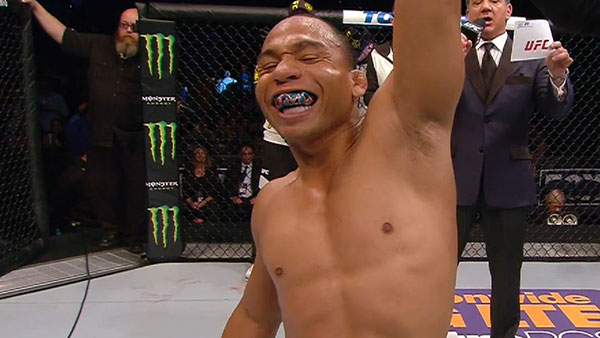 John Dodson contre Manny Gamburyan