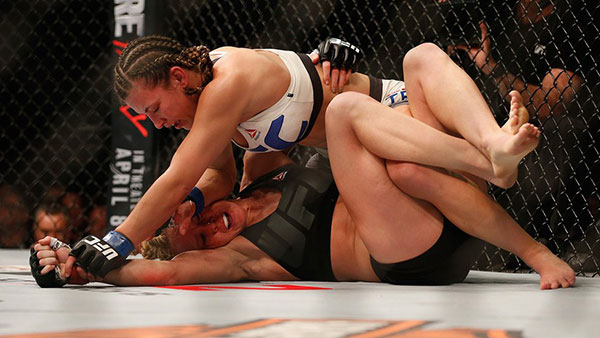 Holly Holm contre Miesha Tate