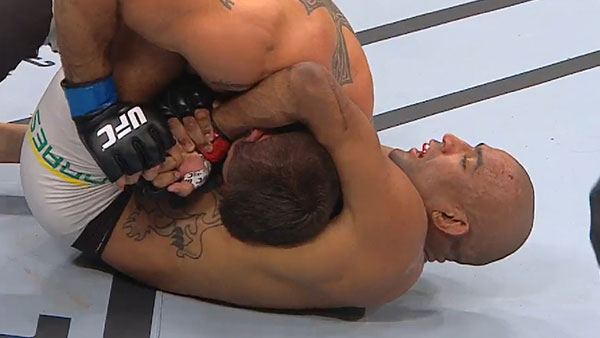 Sergio Moraes contre Luan Chagas