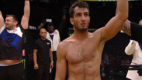 Gerard Mousasi contre Thiago Santos