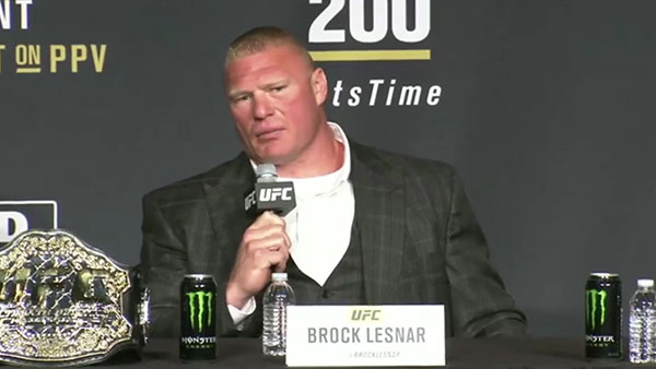 Brock Lesnar contre Mark Hunt