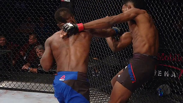 Neil Magny contre Lorenz Larkin