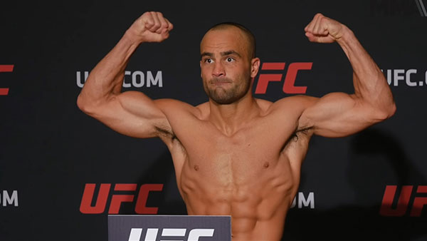 Eddie Alvarez contre Dustin Poirier