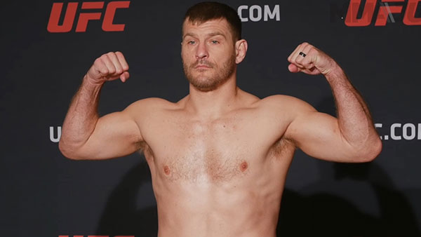 Stipe Miocic contre Junior Dos santos