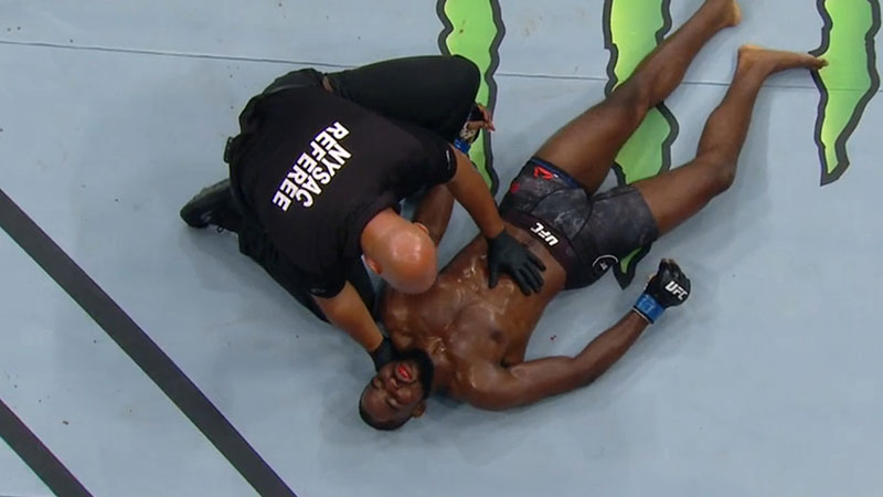 Corey Anderson contre Ovince St. Preux