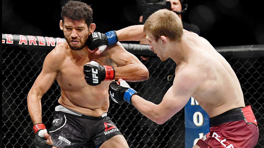 Gilbert Melendez contre Arnold Allen